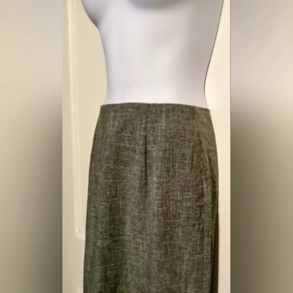 🛍️ BUNDLE ONLY🛍️NY INVASION LADIES GRAY MAXI SKIRT